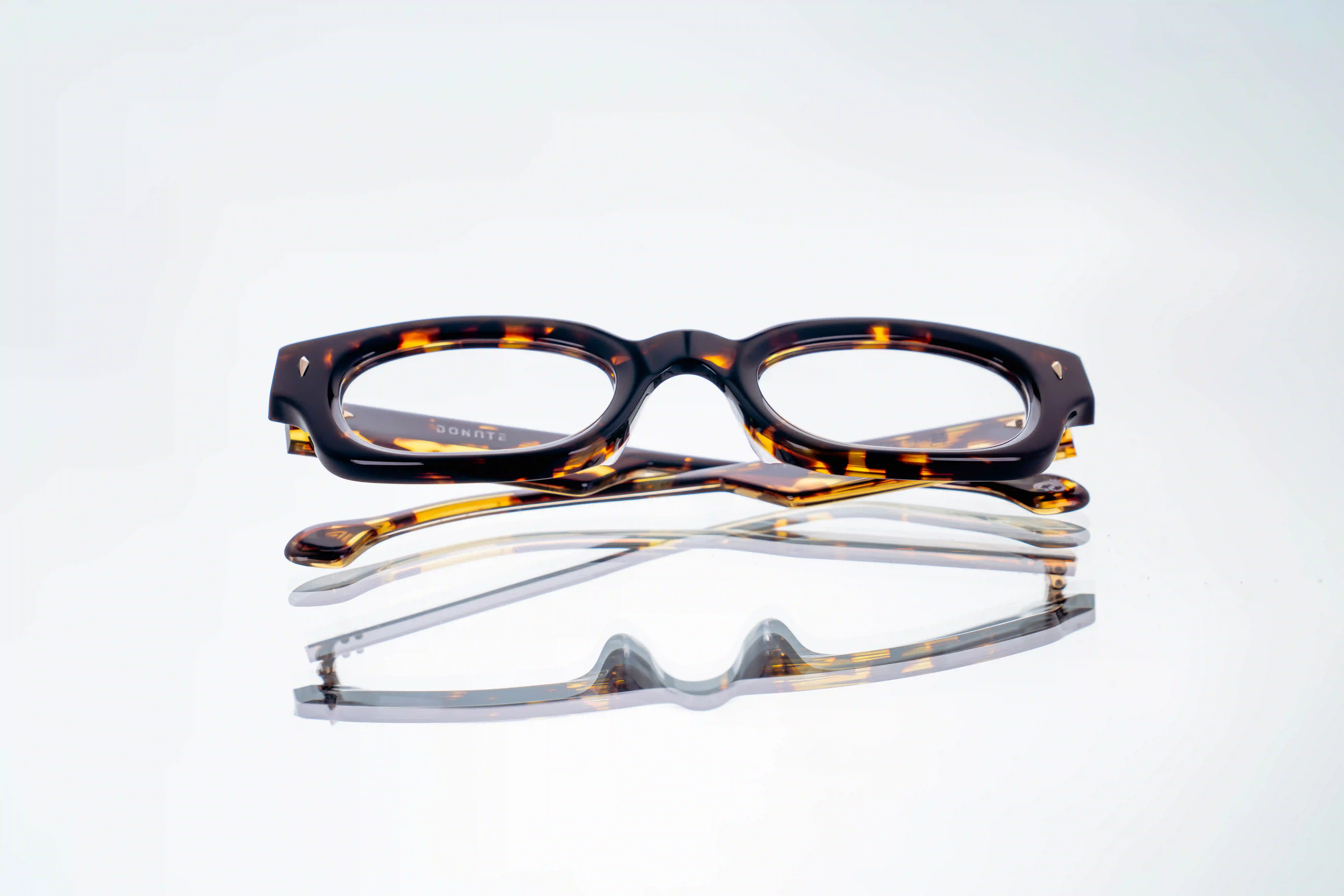 Donation Glasses Gallery 14