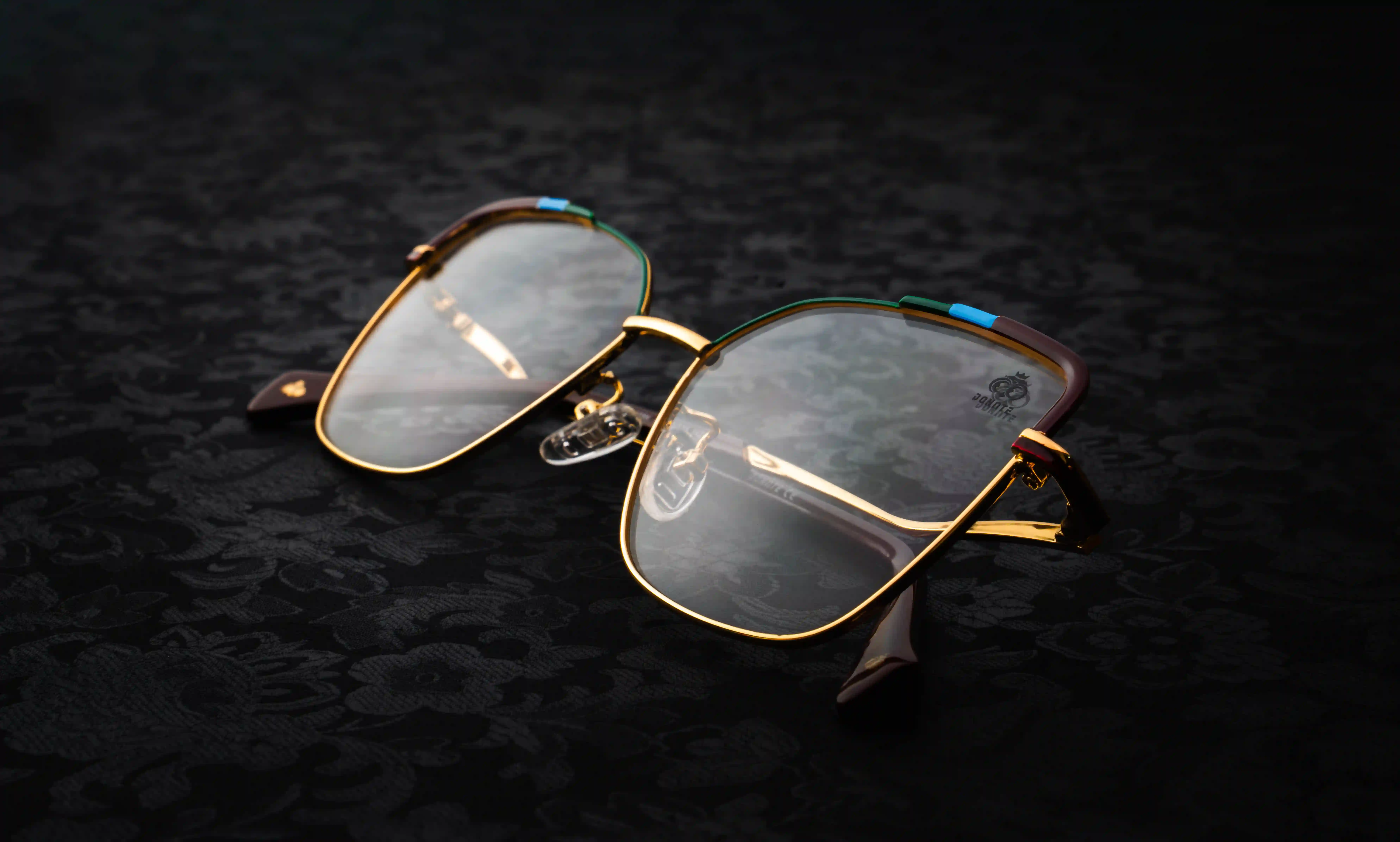 /images/projects/donate-glasses-2/freee-ez-donate-optic-additional-packed-37.webp