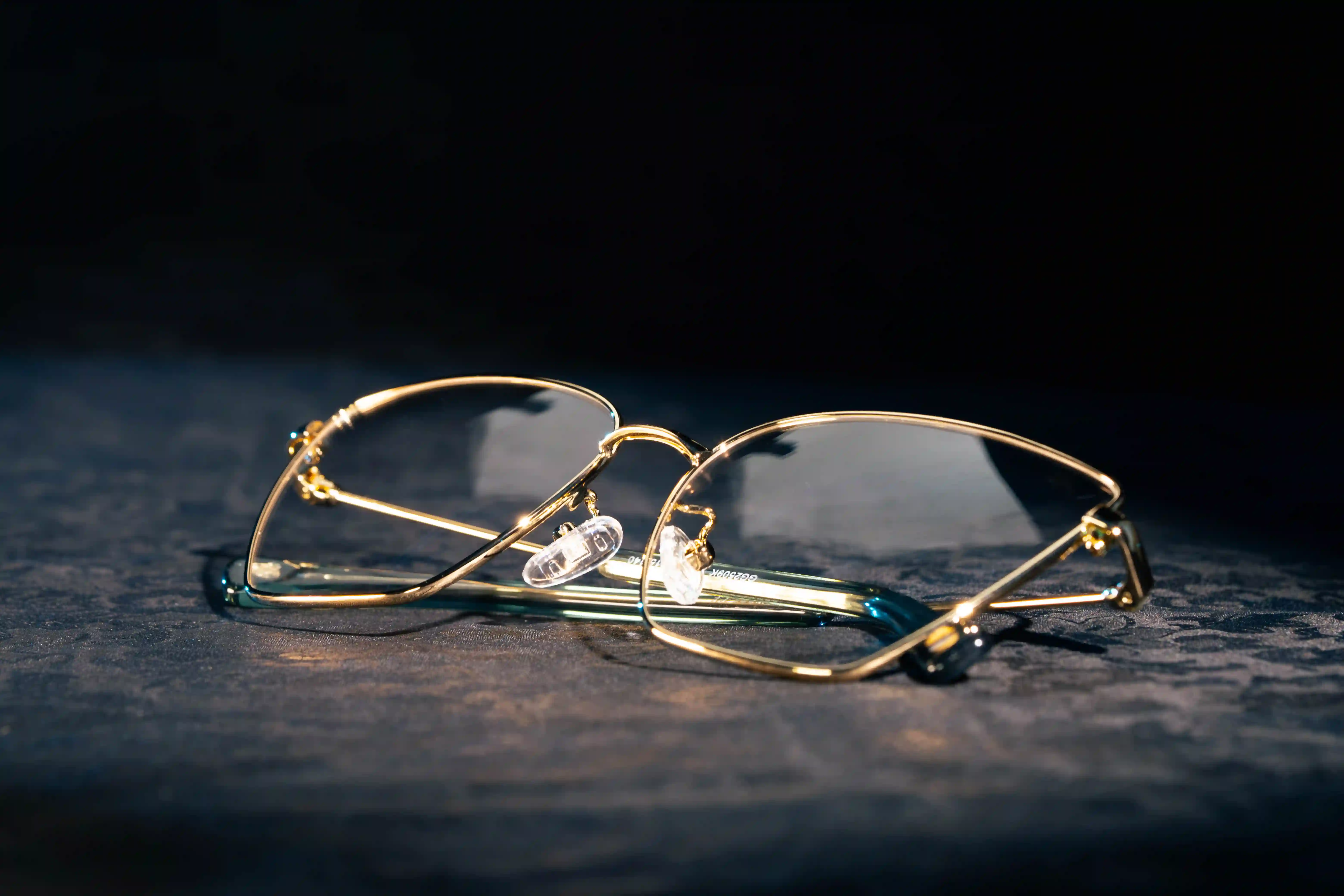 /images/projects/donate-glasses-2/freeez-donate-2nd-photography-shoot-54.webp